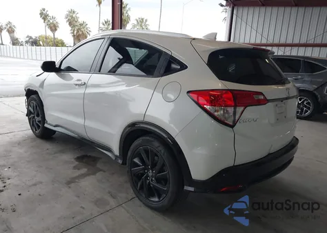 2021 Honda Hr-V 2Wd Sport z USA, uszkodzony, nr VIN 3CZRU5H13MM715759